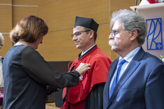 Od lewej: dr E. Leniart, prof. PRz A. Burghardt, prof. PRz A. Mazurkow