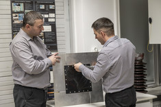 Od lewej: dr inż. Grzegorz Karnas, dr inż. Kamil Filik,